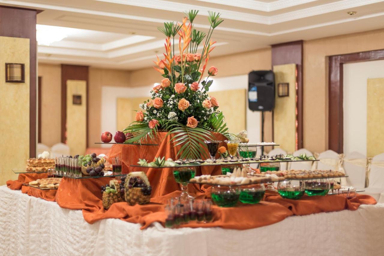 Hotel Libertador Loja Dış mekan fotoğraf